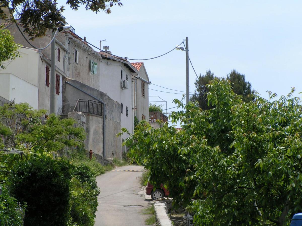 Vila Ustrine View Exteriér fotografie