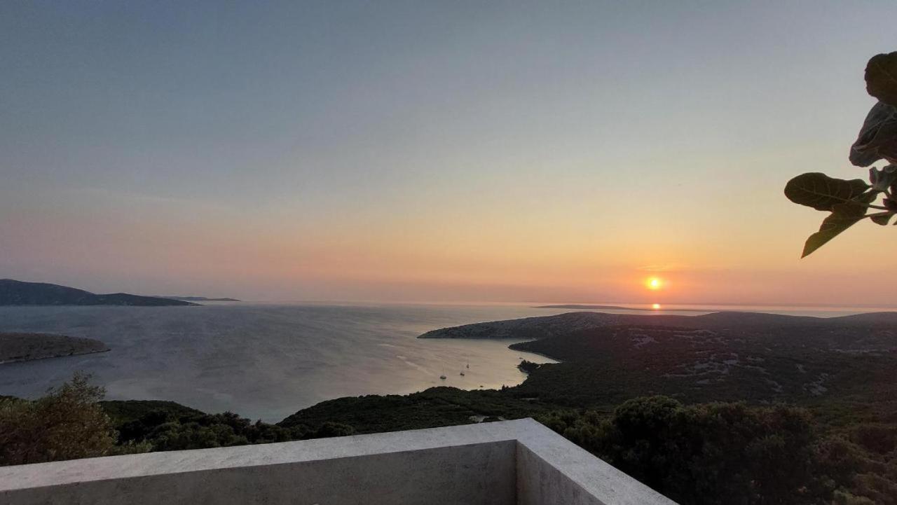 Vila Ustrine View Exteriér fotografie